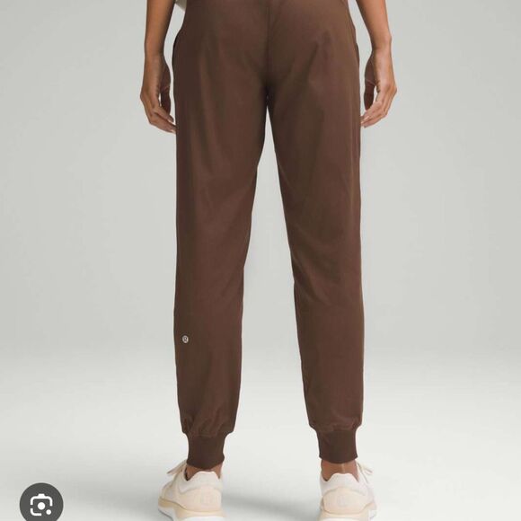 Lululemon Dance Studio Mid-Rise Jogger *Full Length - Picture 3 of 9